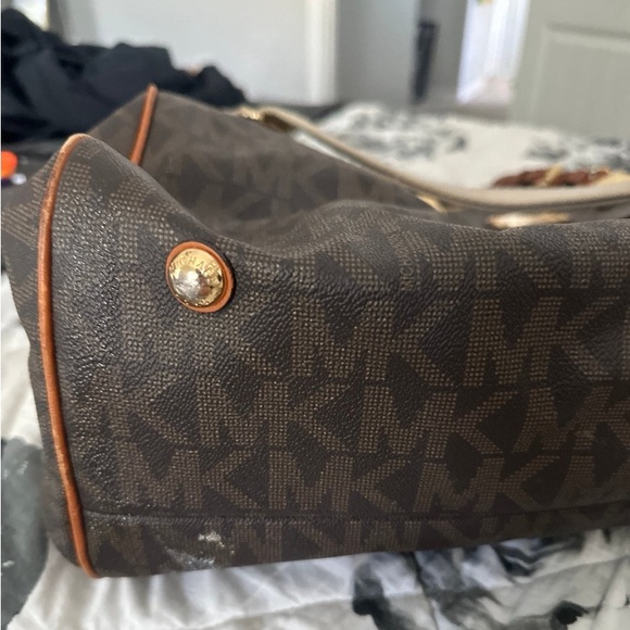 AUTHENTIC Michael Kors Duffle Bag Weekender Leather Travel Zip Removable Strap - Picture 3 of 6